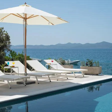 Villa Silvio First Row, Heated Infinity Pool